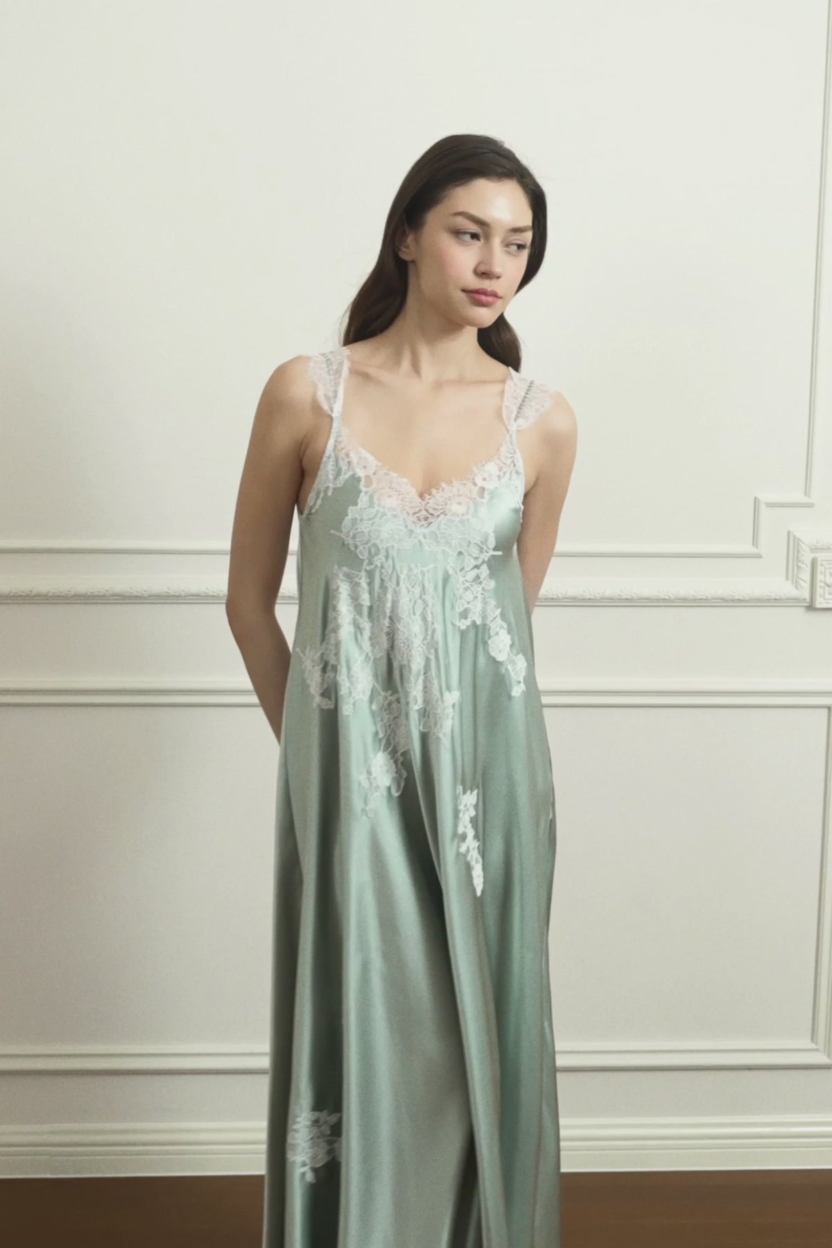 CHEMISE DE NUIT EN SOIE POUR FEMME WINDY