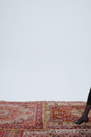 فستان ساراي باللون الأسود