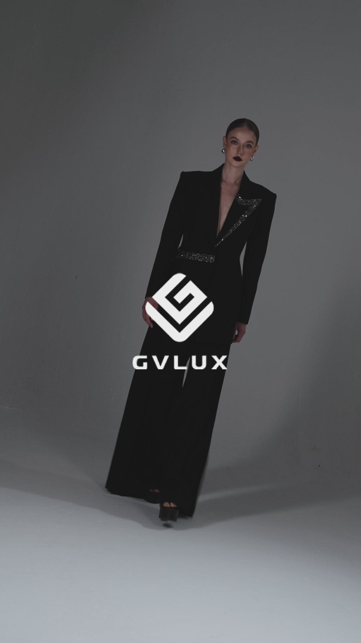 BLAZER AJUSTÉ AVEC CEINTURE LATÉRALE ASYMÉTRIQUE À NŒUD COULEUR NOIRE