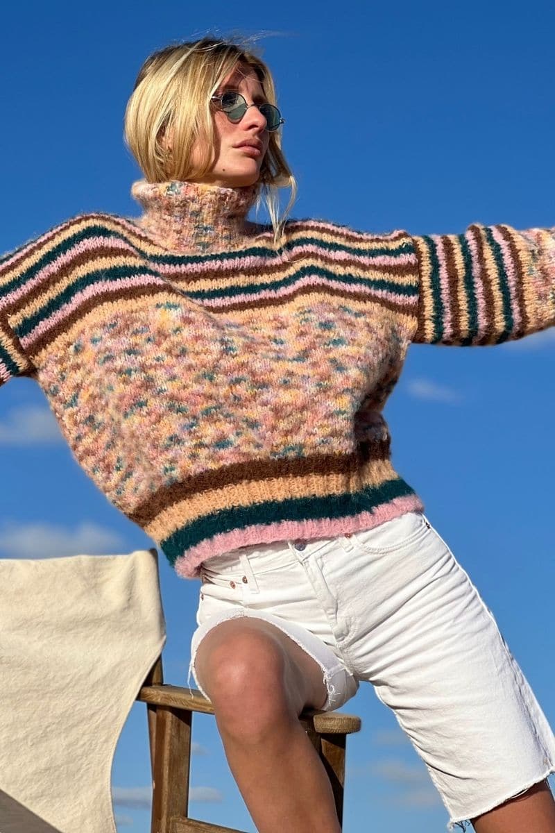 CHOCO DOUDOU STRIPES MOCK NECK SWEATER | Rose Carmine | CULT MIA