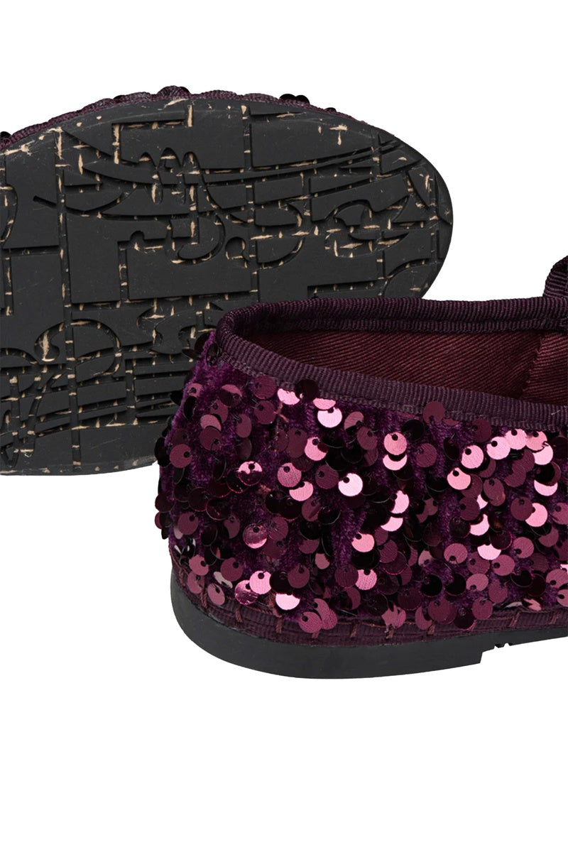 Flabelus Sophie Glinda purple flats with pointed toes and sleek design, shown on a clean white background.