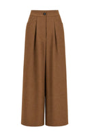 Izakova Tessa brown pants showing a relaxed fit and stylish design, made from comfortable fabric for casual wear.