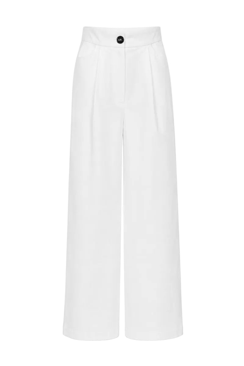 White Tessa pants by Izakova, stylish and comfortable women's pants with a sleek fit and clean design.