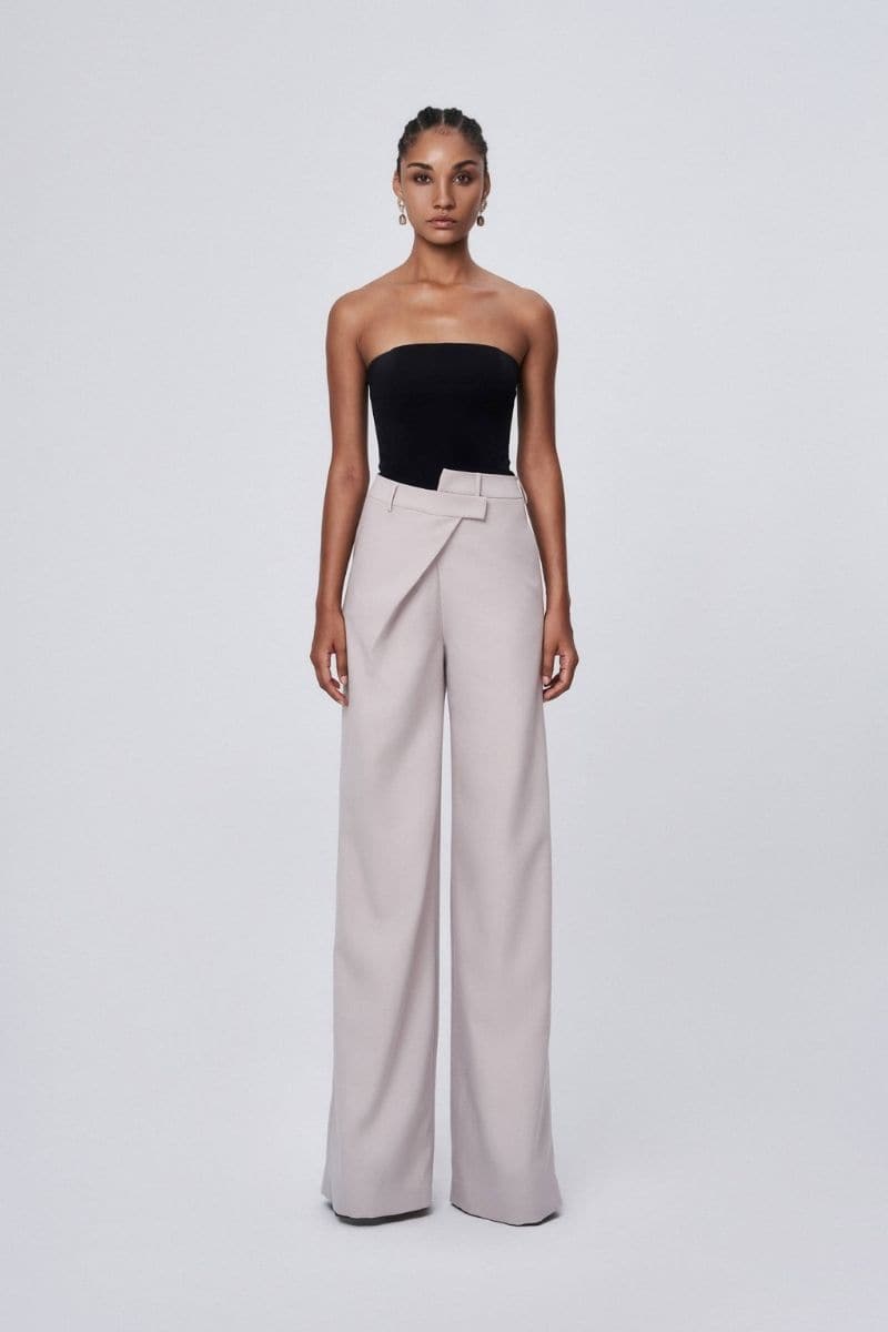 BEIGE LOP SIDED PANTS | TONYY | CULT MIA