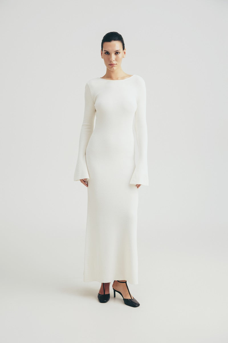 KNITTED MIDI DRESS IN WHITE