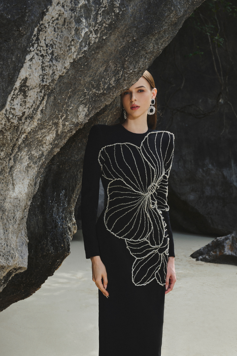 LONG SLEEVE ORCHID PATTERNED BODY-CON FULL DRESS | Tracy Studio | CULT MIA
