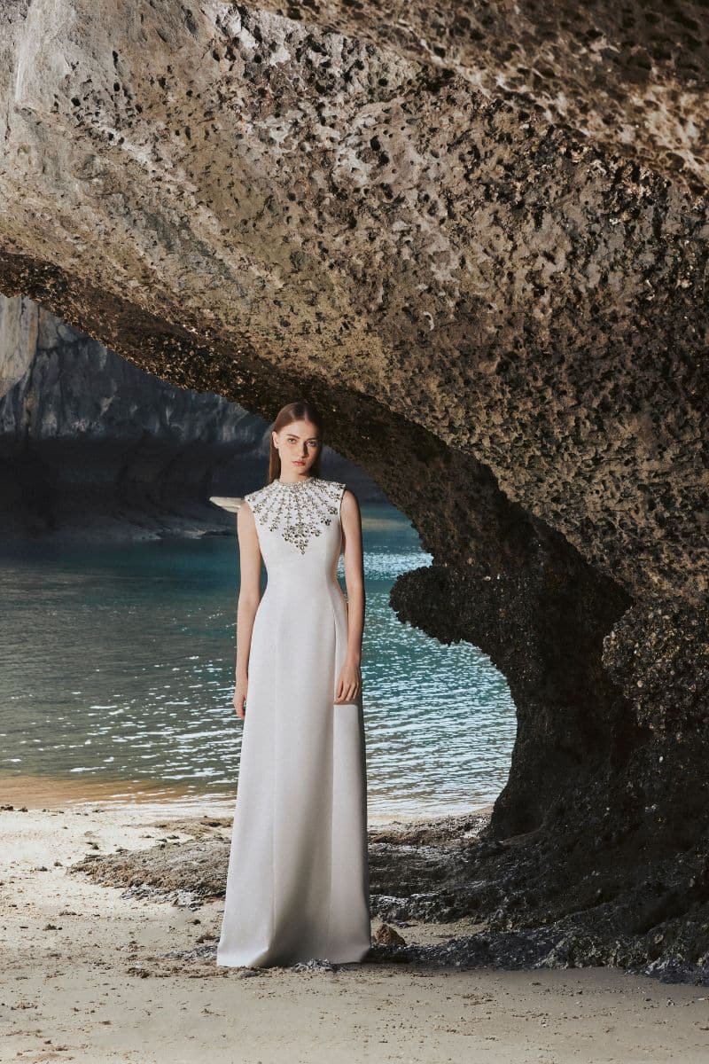 SLEEVELESS BODYCON FULL DRESS WITH STONE EMBELLISHMENT | Tracy Studio | CULT MIA