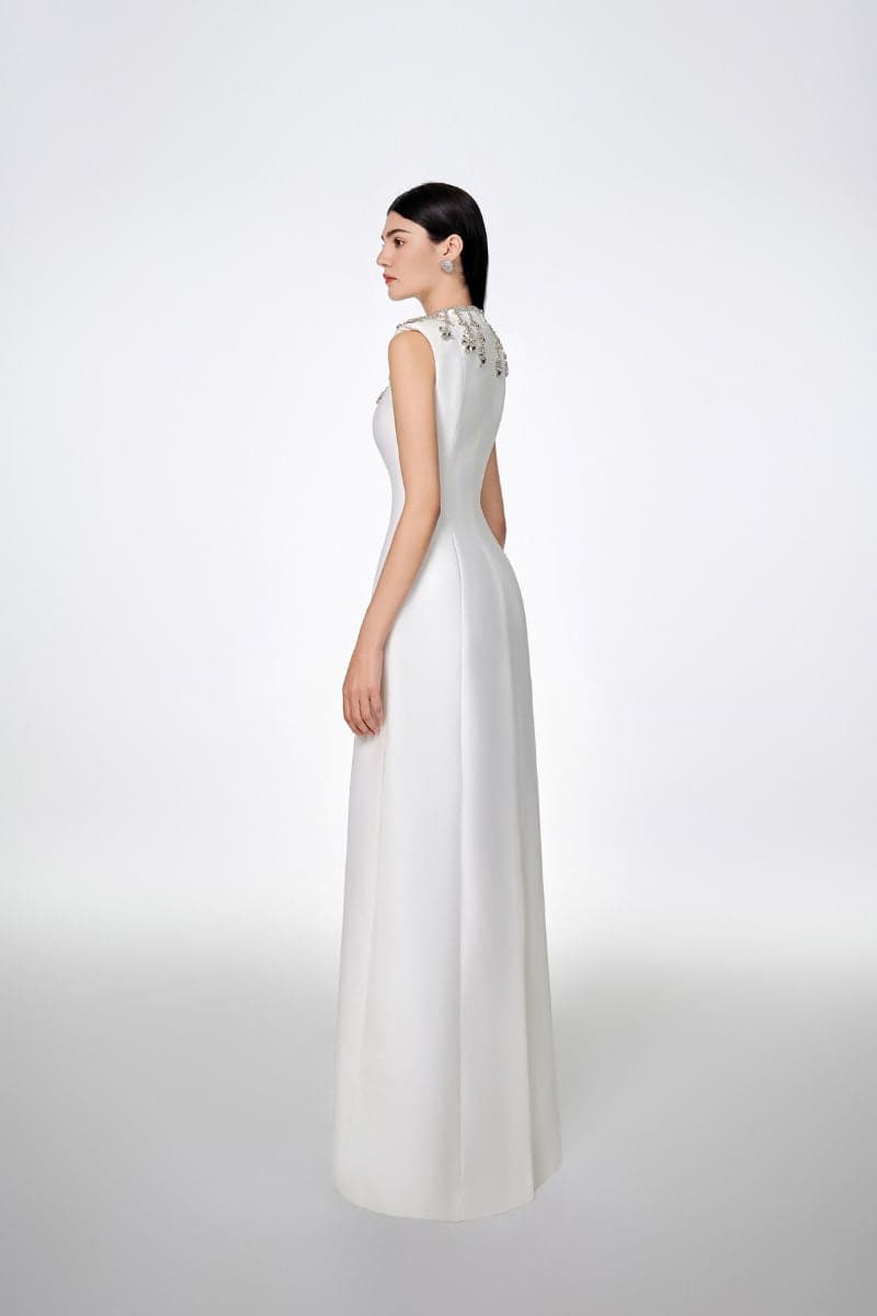 SLEEVELESS BODYCON FULL DRESS WITH STONE EMBELLISHMENT | Tracy Studio | CULT MIA
