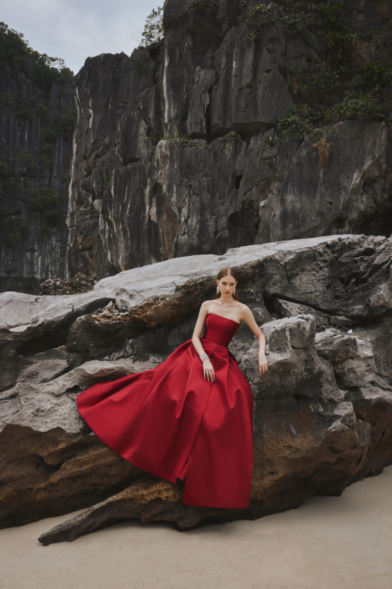 Tracy Studio STRAPLESS PLEATED FULL DRESS | Cult Mia Tracy Studio STRAPLESS PLEATED FULL DRESS | Cult Mia