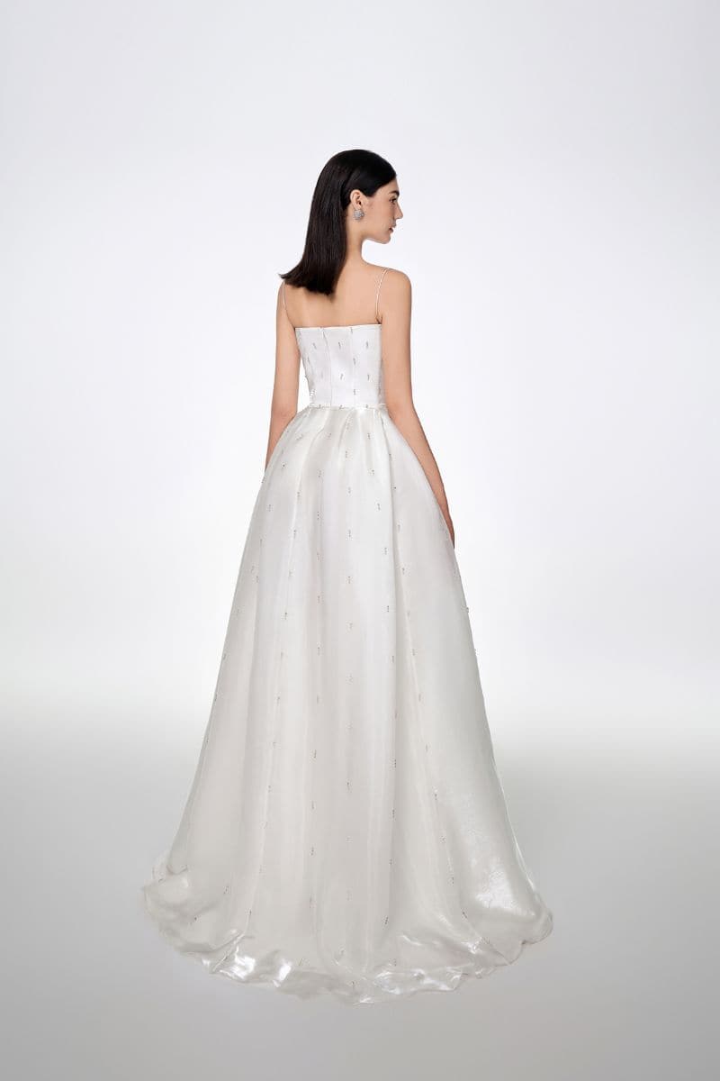 WHITE STRAPLESS STONE EMBELLISHED FULL DRESS | Tracy Studio | CULT MIA