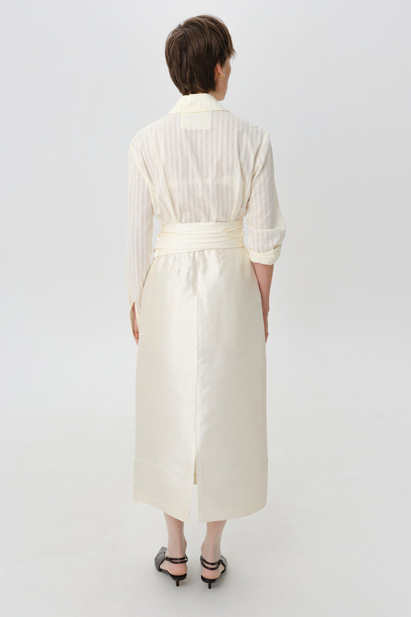 DelegaN Milk Textured Shirt shown from the back, featuring a relaxed fit and subtle textured fabric in a casual shirt style.