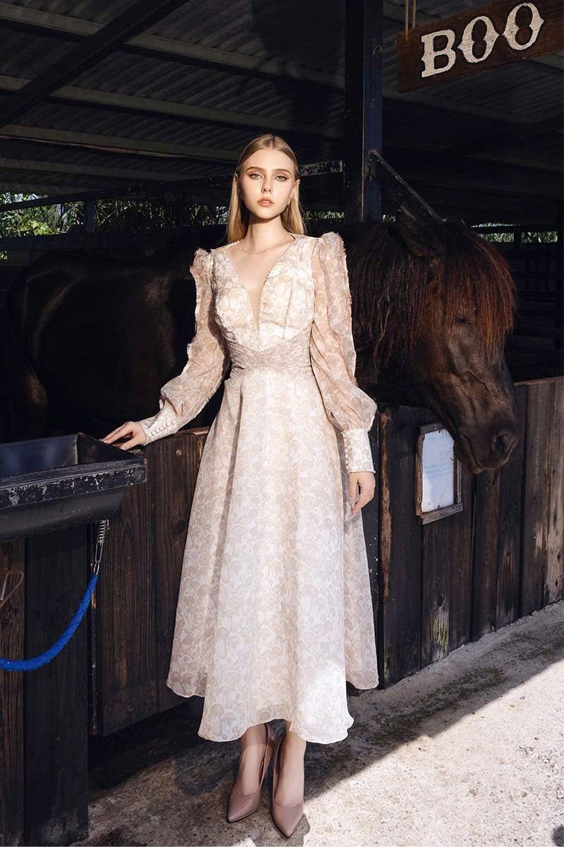 MUSHROOM MIDI DRESS WITH FEATHER ON HAND - CULT MIA