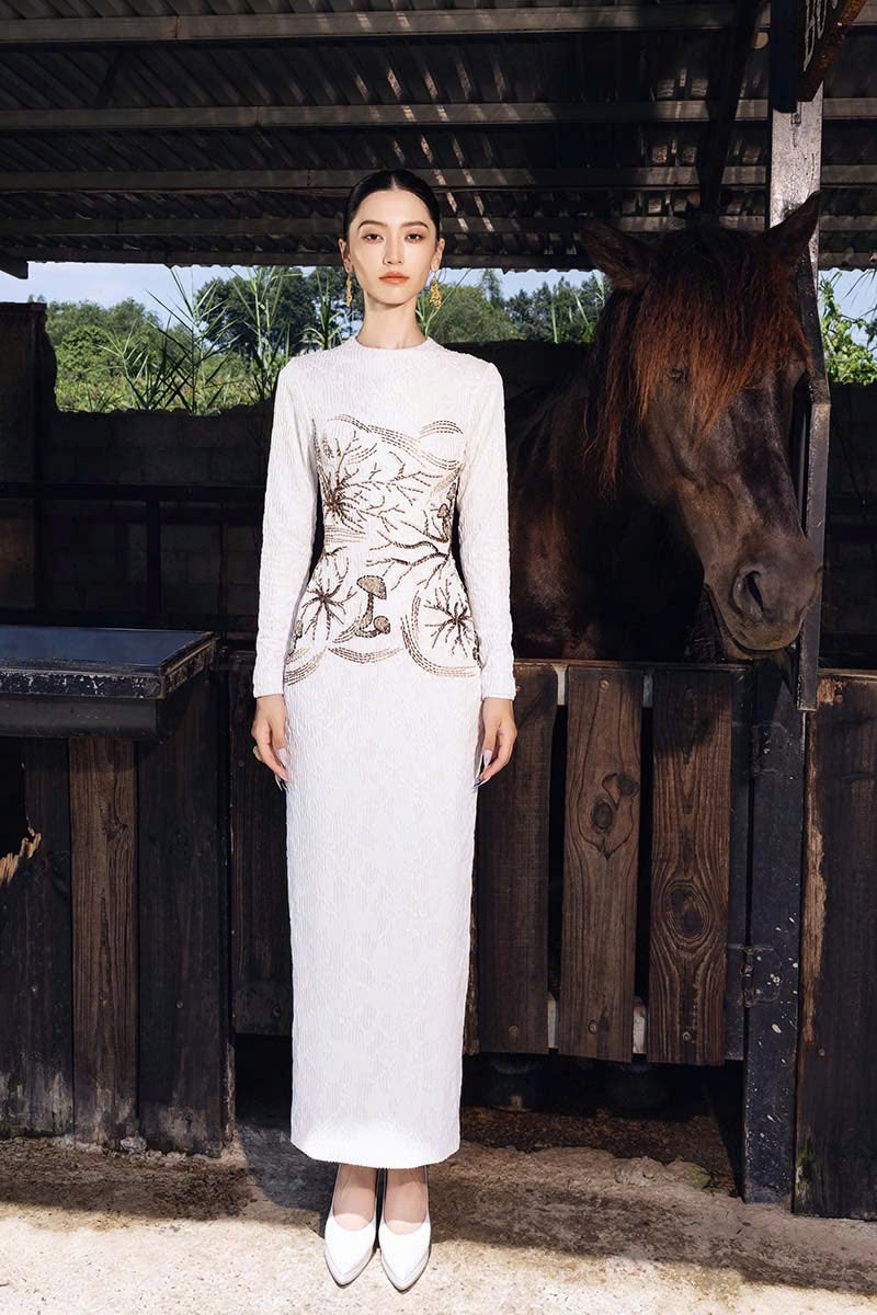 MUSHROOM MIDI DRESS HUNGGING BODY WITH STONES - CULT MIA