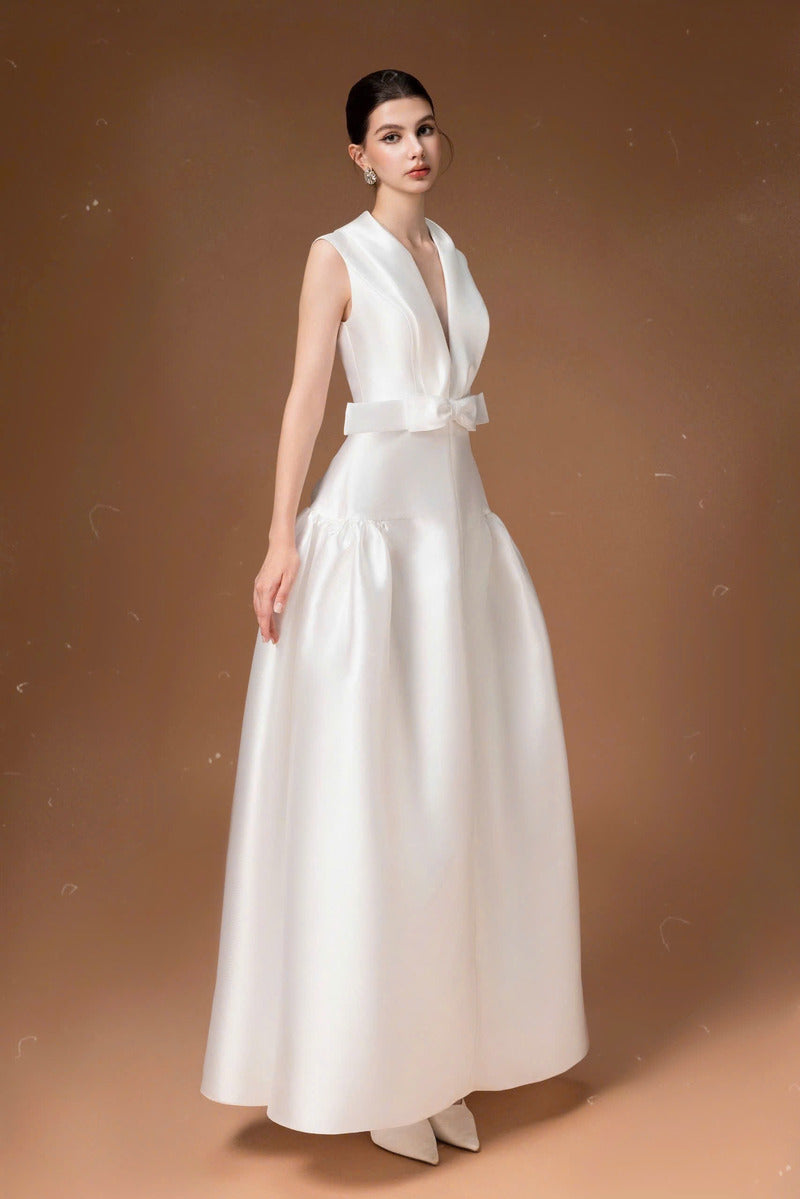 PLEATED MAXI DRESS IN WHITE | CULT MIA | HACCHIC COUTURE PLEATED MAXI DRESS IN WHITE | CULT MIA | HACCHIC COUTURE