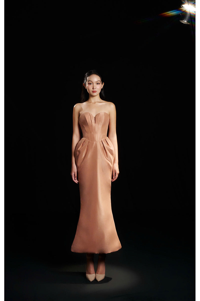 SENDRA STRAPLESS BOW DRESS IN NUDE CARAMEL - CULT MIA