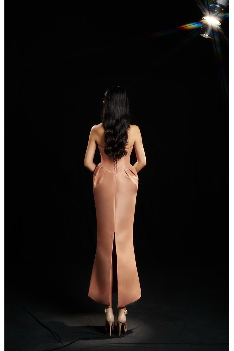 SENDRA STRAPLESS BOW DRESS IN NUDE CARAMEL - CULT MIA
