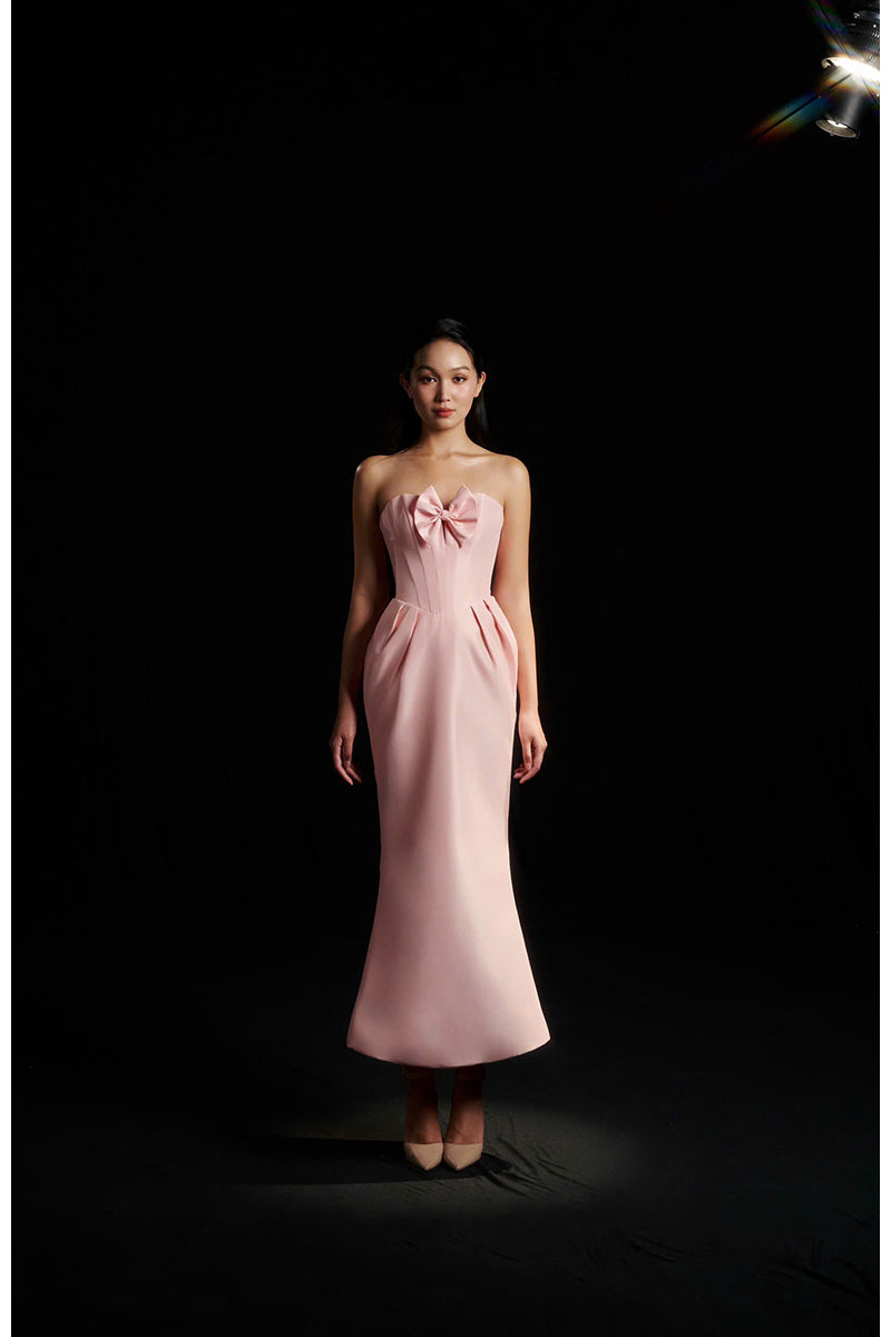 SENDRA STRAPLESS BOW DRESS IN BLUSH PINK - CULT MIA