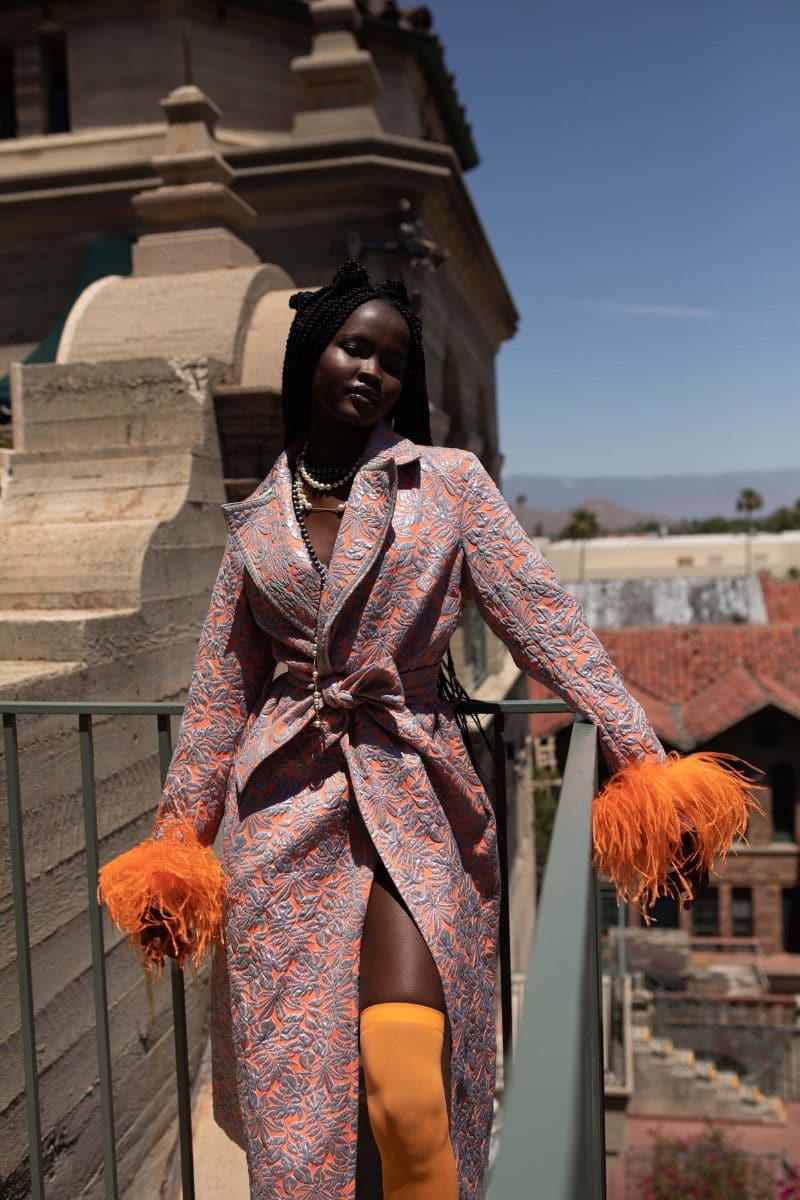 ORANGE COAT WITH DETACHABLE FEATHER CUFFS | Andreeva | CULT MIA