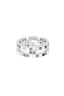 EDXÚ Chichi Rhodium Ring showcasing a sleek silver band with a polished finish, perfect for elegant jewelry style.