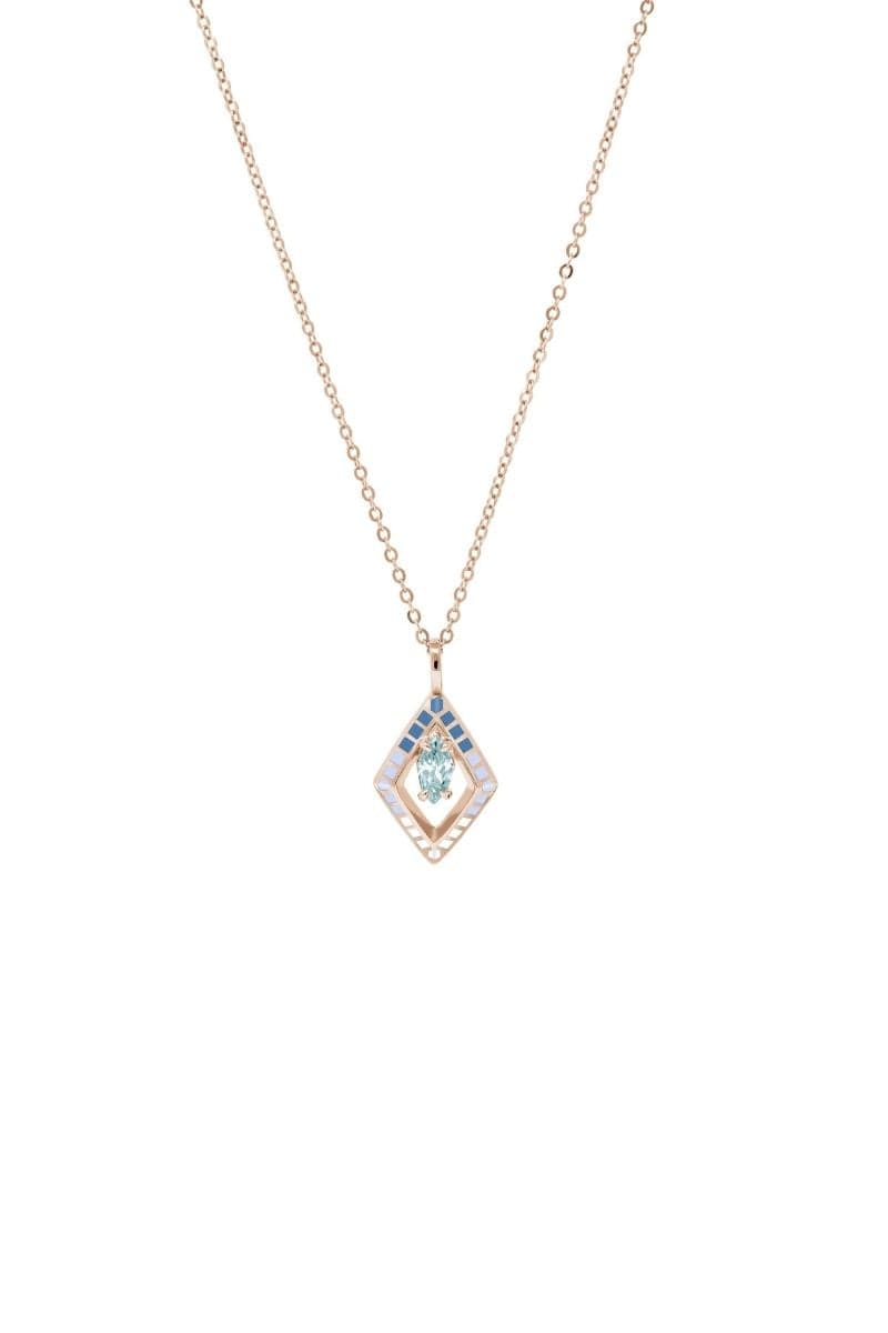 EDXÚ Hayden Ocean Necklace featuring a sleek chain and ocean-inspired pendant, stylish jewelry accessory for women.