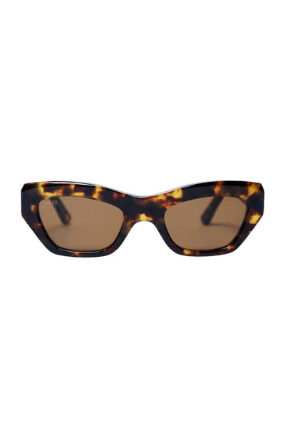 SHELL CONCEPT 3 CATEYE SUNGLASSES | CULT MIA | Kimeze