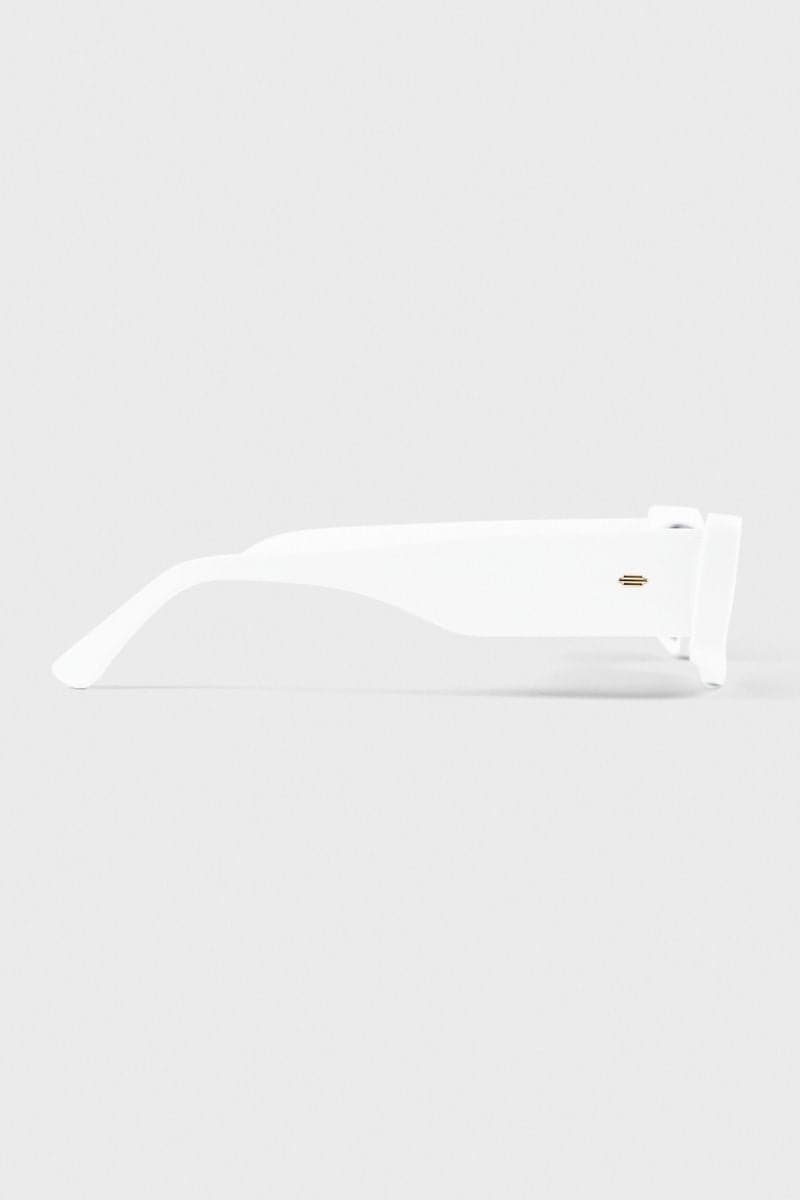 White Concept 2 square cateye sunglasses by Kimeze with bold frames and stylish design, shown on a white background.