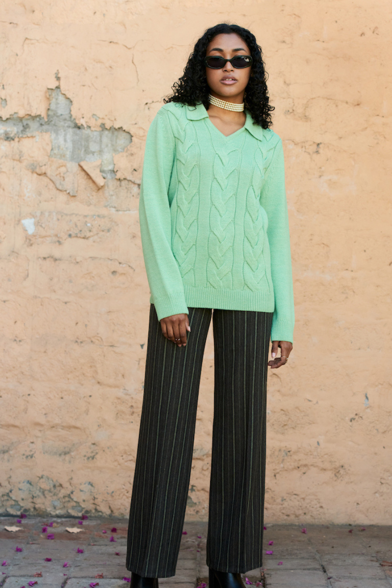 La Granni knitted mint green jumper with cable-knit design, long sleeves, and ribbed cuffs, XS size.
