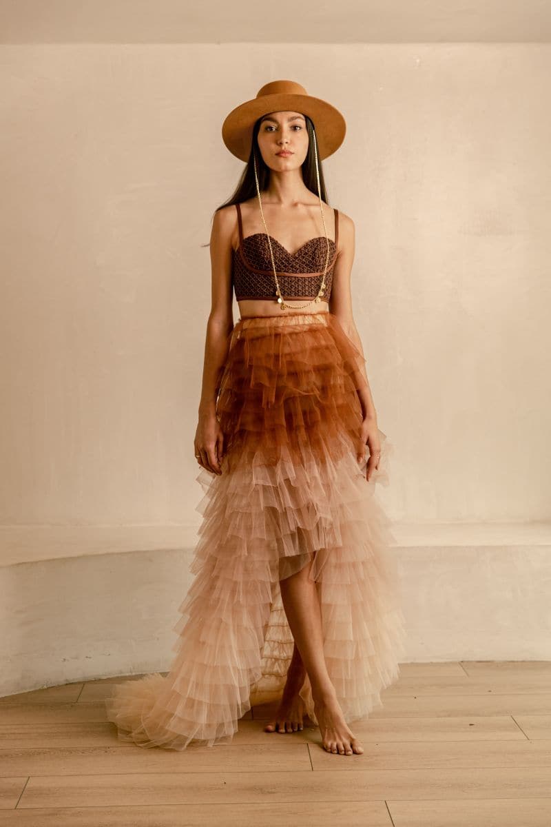 Modern Monarchie Camile brown Cordobes felt hat with wide brim and classic design, styled for a sophisticated look.