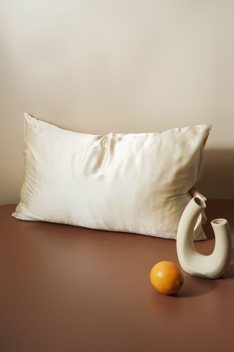 CLASSIC QUEEN-SIZE SILK PILLOWCASE - CHAMPAGNE | Not Just Pajama | CULT MIA