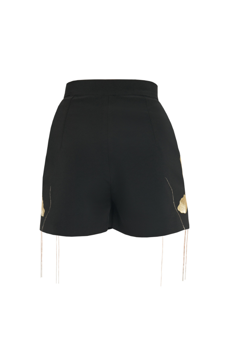 PLEATED EMBROIDERED BLACK SHORTS | Sean Sheila | CULT MIA