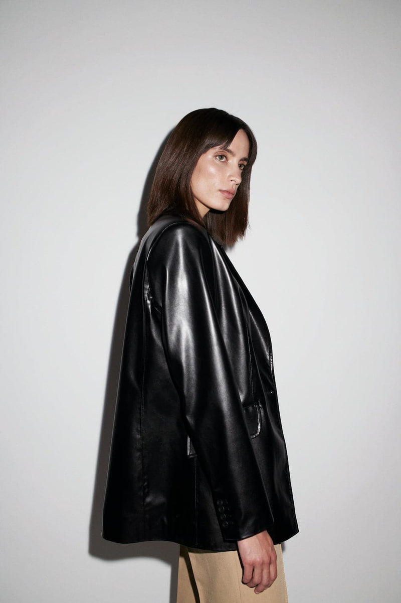 CHESCA OVERSIZED LEATHER BLAZER | Verheyen | CULT MIA