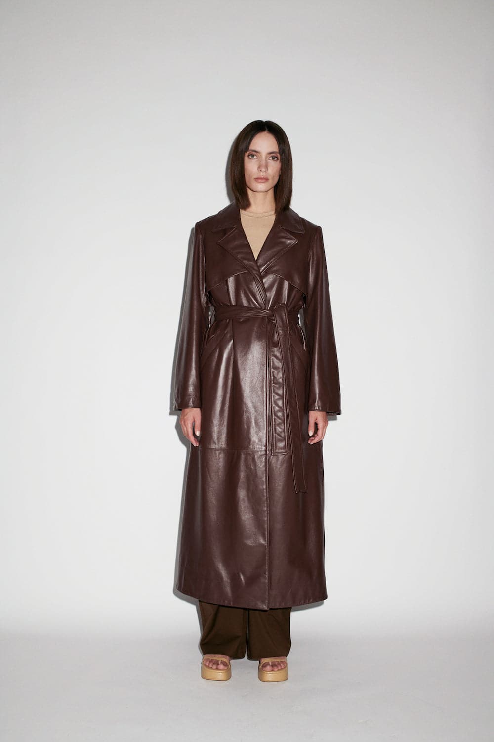 Verheyen Leonora leather trench coat in brown, shown in XXS size, featuring a classic design with smooth leather finish.